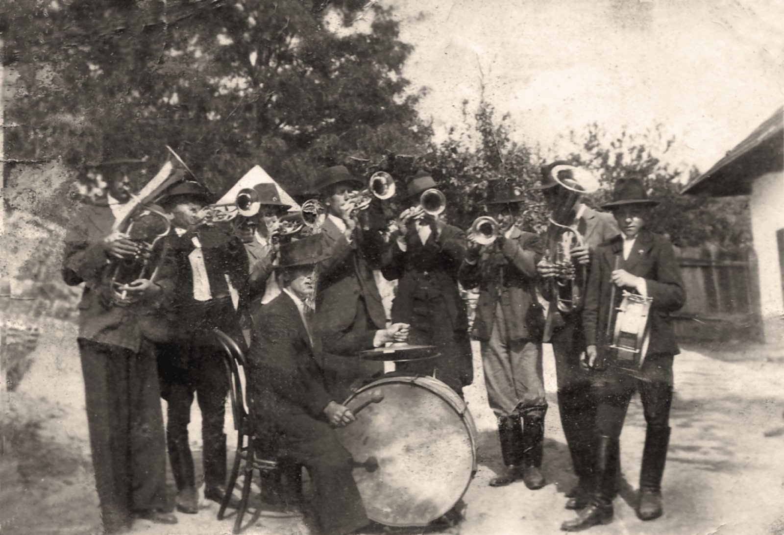 hontfuzesgyarmat-rezesbanda-1