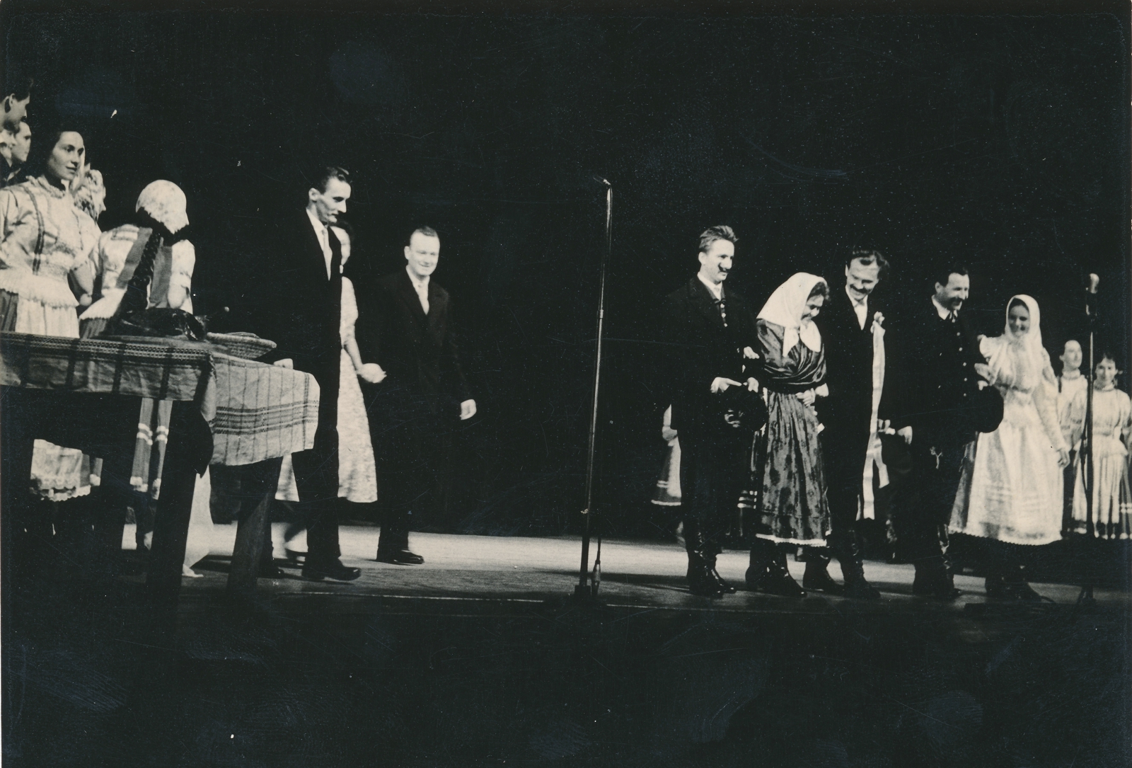 allamilag-tamogatott-egyuttesek-1959 (1)