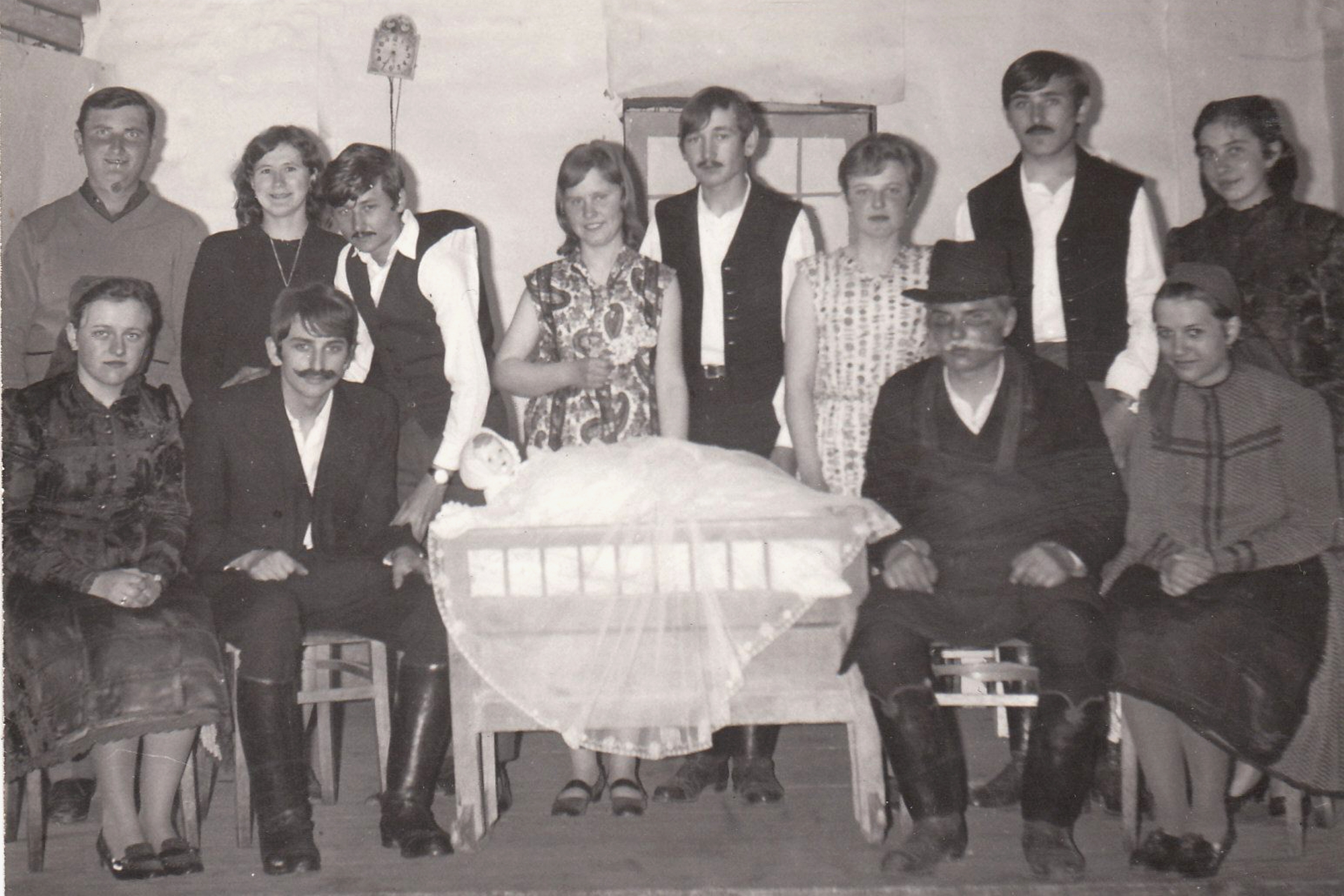 bart-Eles-Marika-Menyasszonyi-fatyla-1970-ben