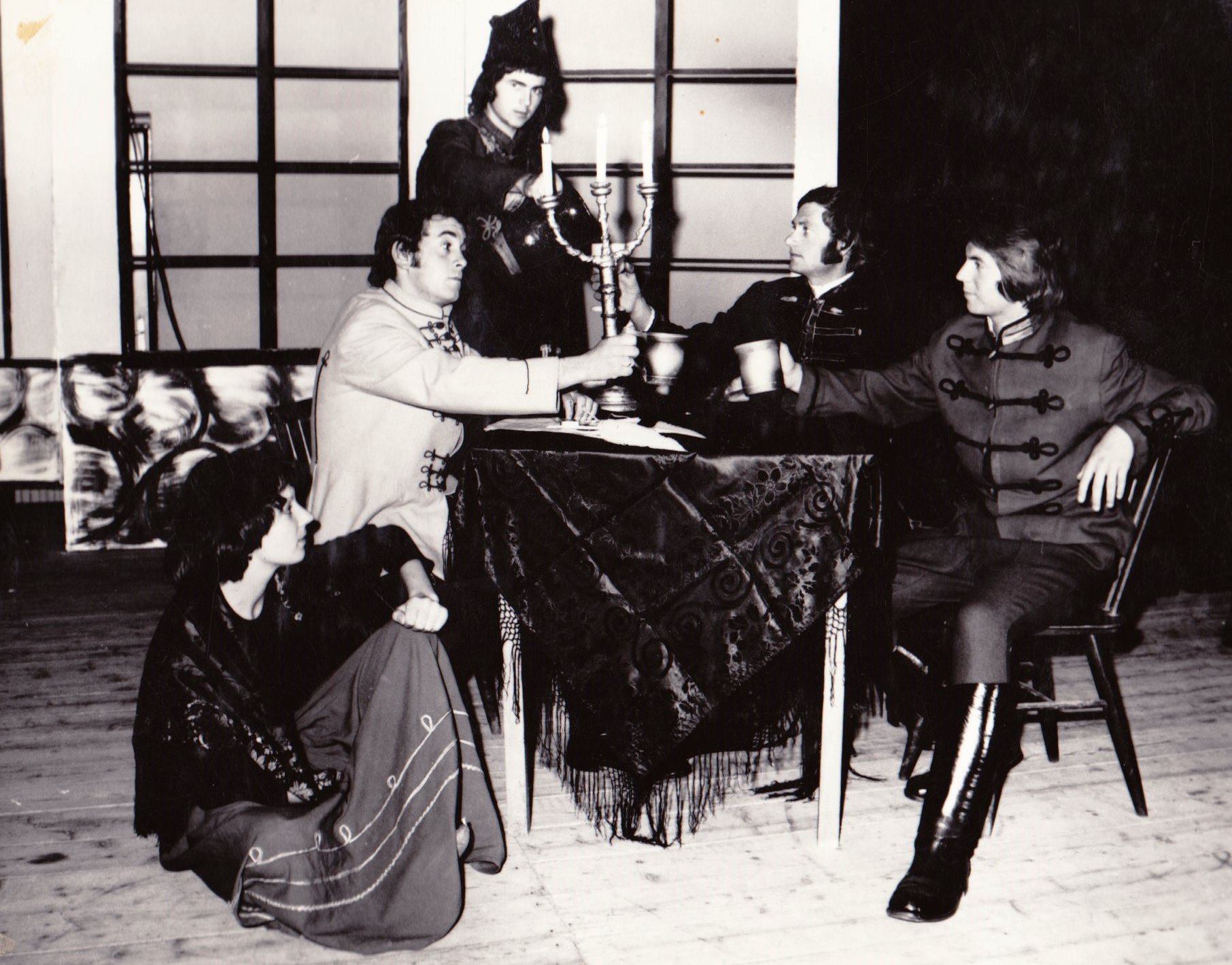 Szeretve-mind-a-verpadig_Szabo-Marta_Lucza-Imre_Sarai-Elek_Szuh-IstvanSzalai-Miklos