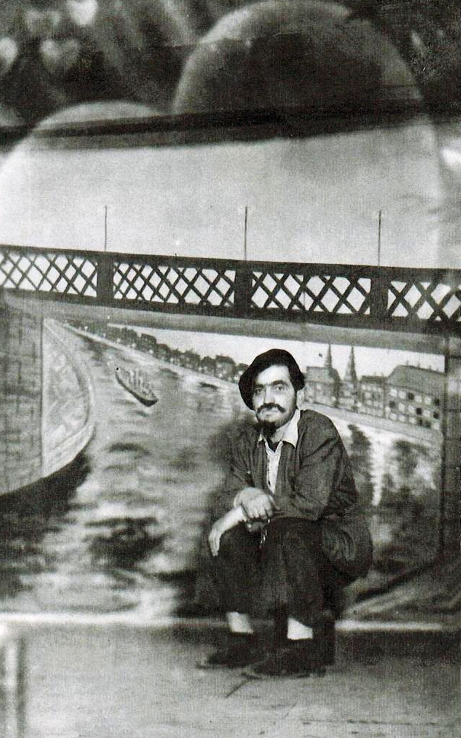 felsoszeli-ember-a-hid-alatt-1