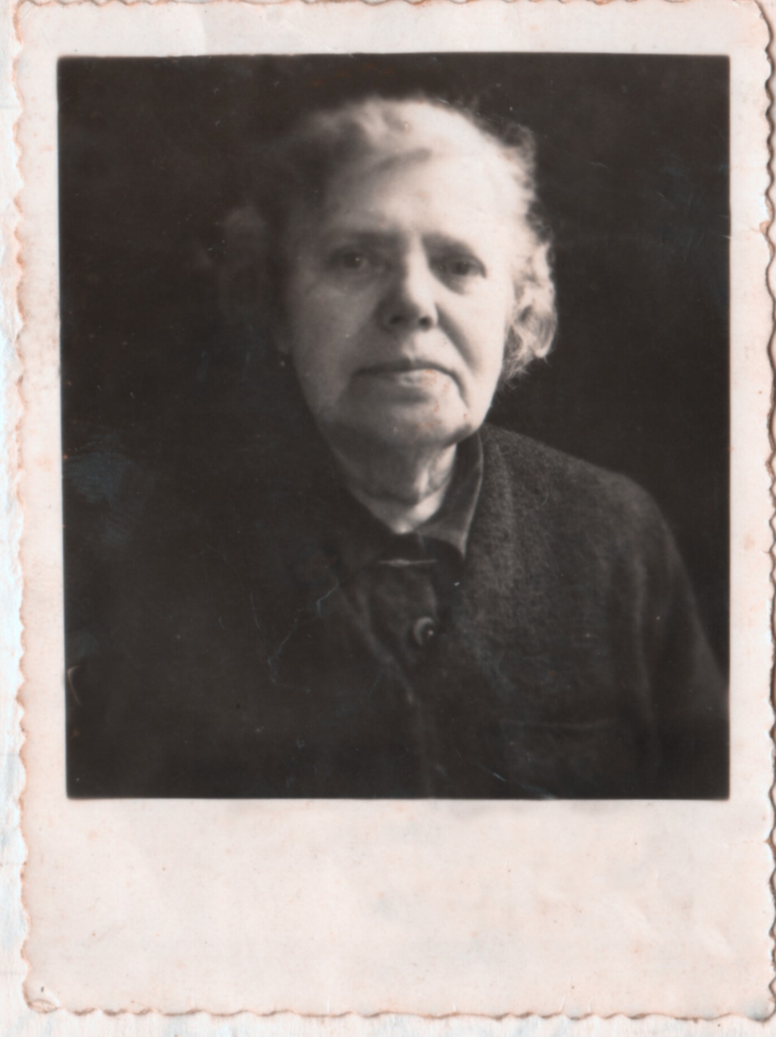 bart-jaszai-tanito-neni