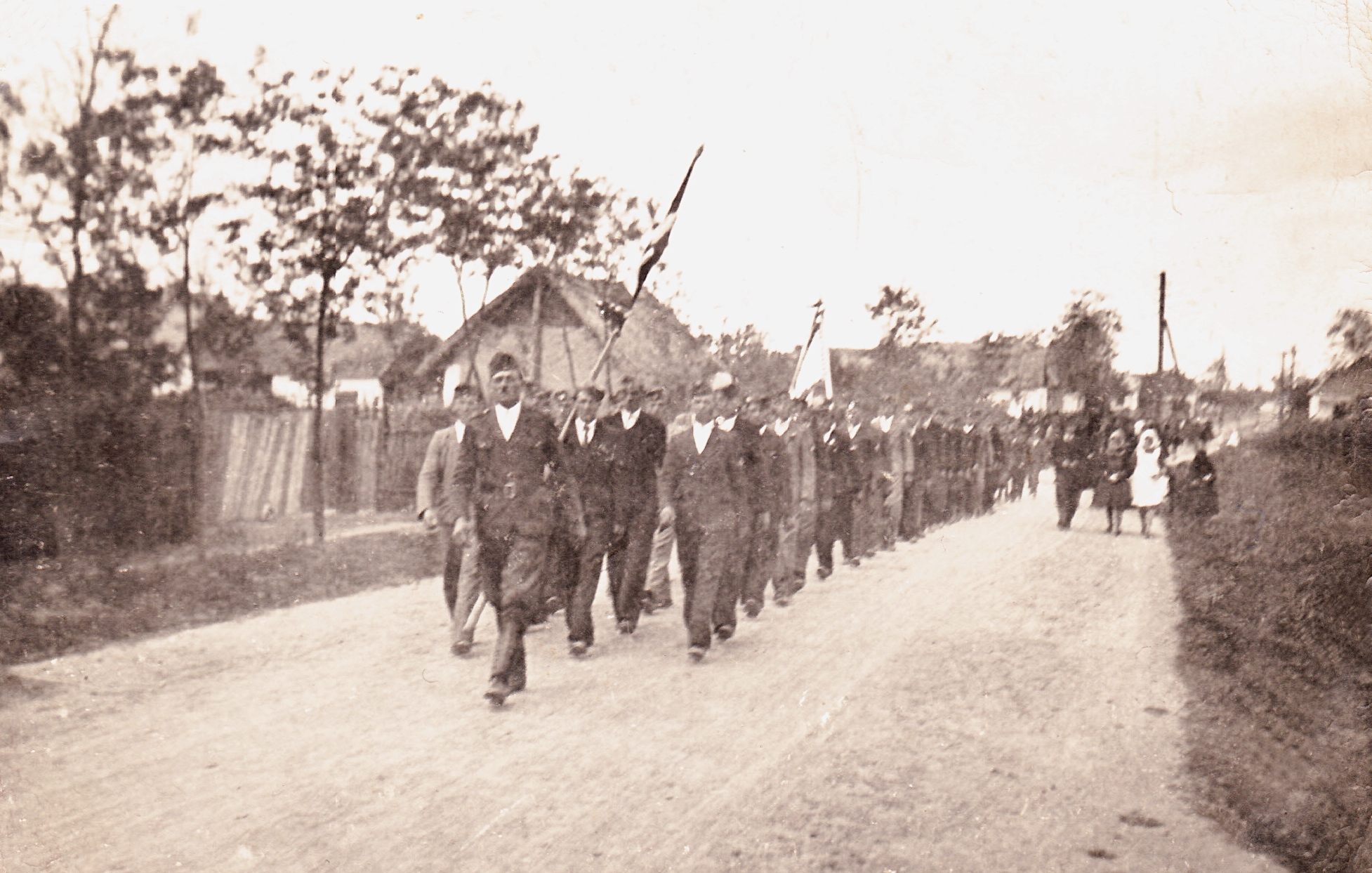 heteny-felvonulas-1946