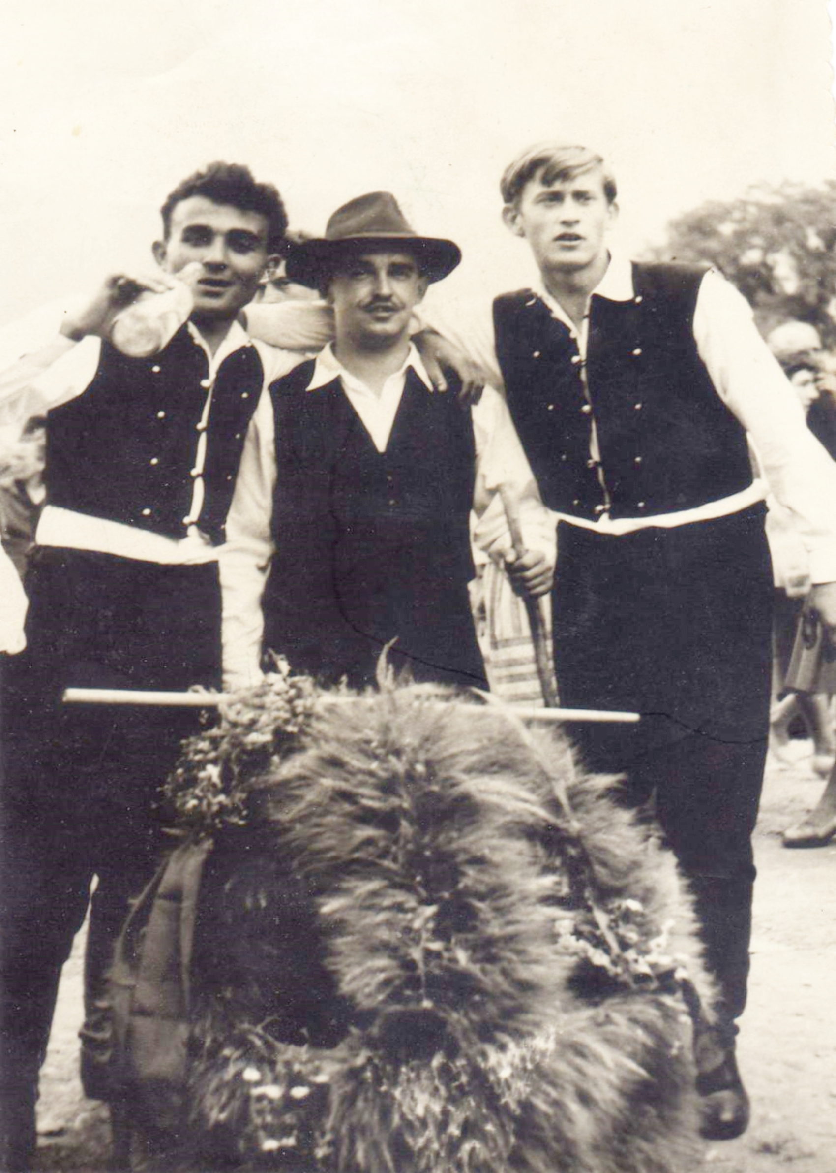 tornalja-neptanc-9-aratasi-koszoru