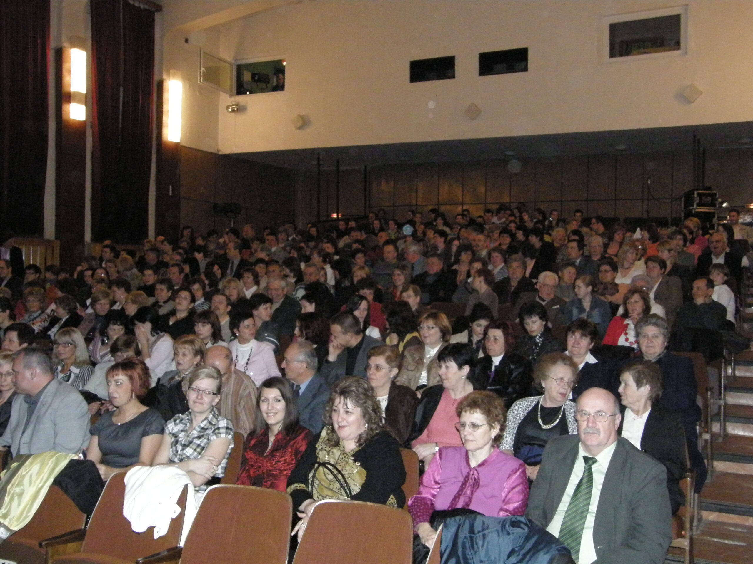 Hyppolit a lakáj – Kassai THÁLIA Színház előadása