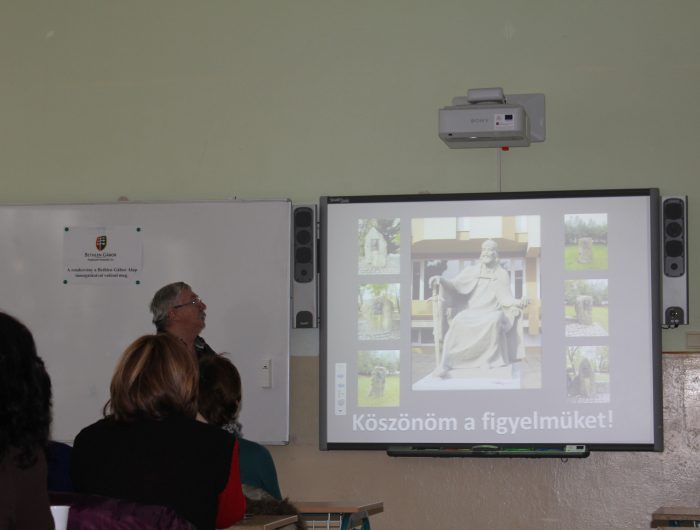 Huszár László előadása az emlékhely programról