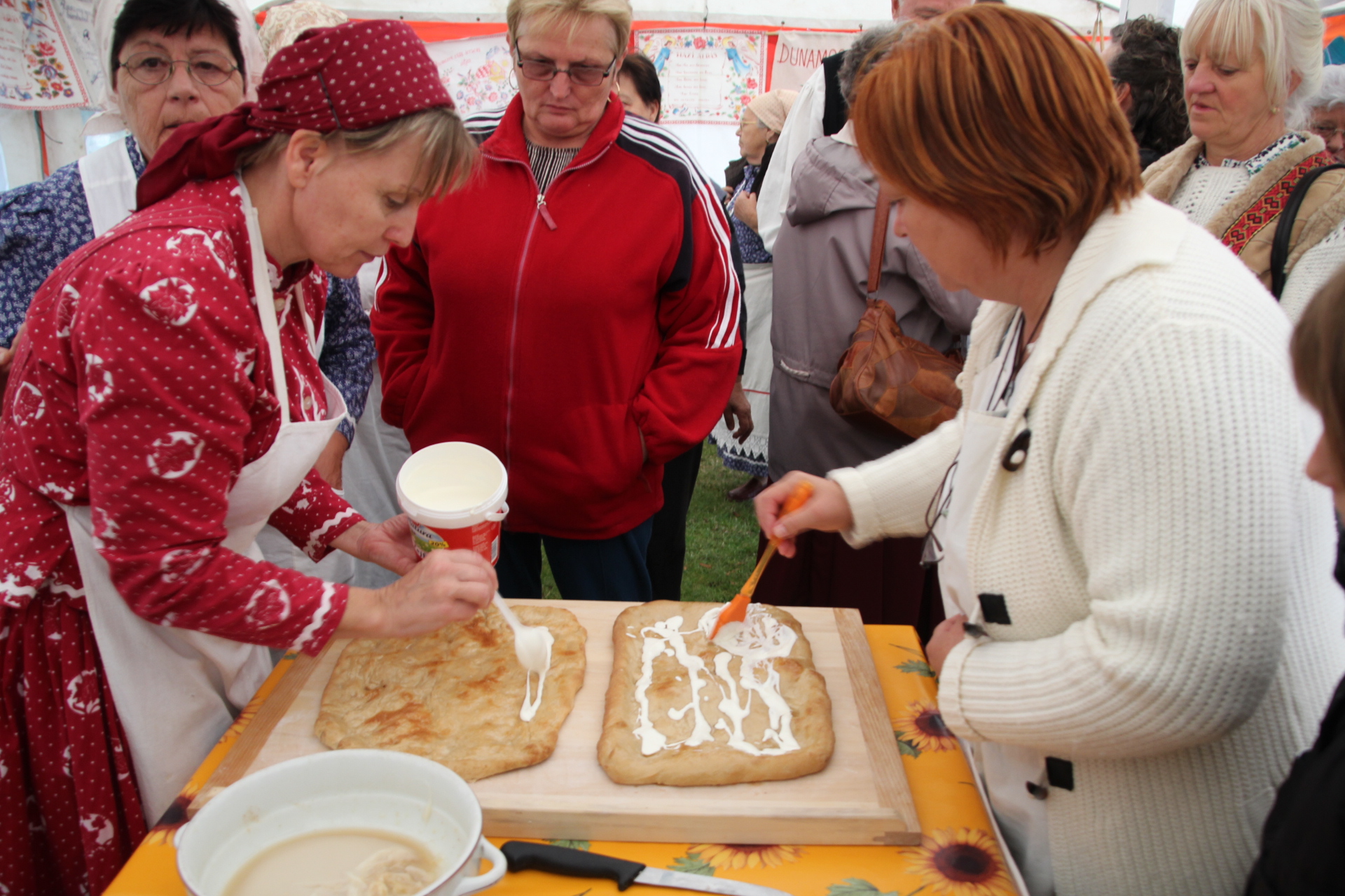 Kapunyitogató Dunamocson