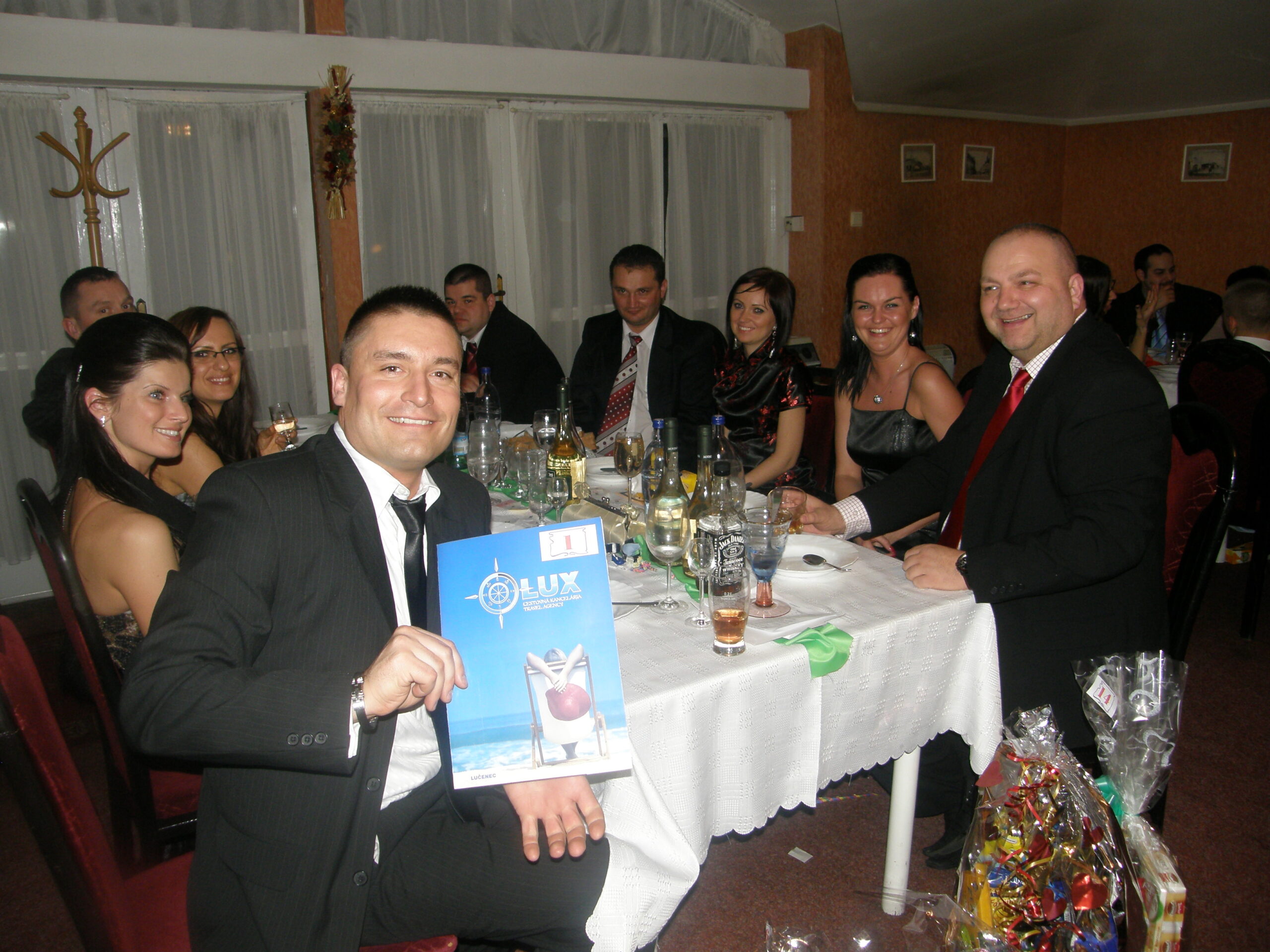 A tombola fődíj nyertese, külföldi nyaralás